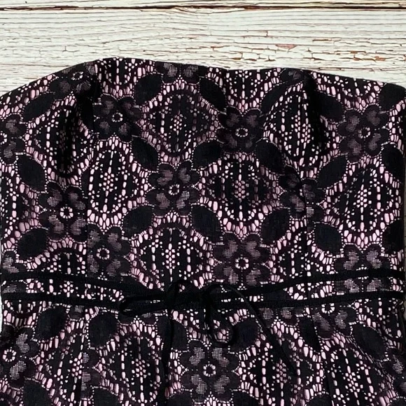 Helen Wang NYC Pink with Black Lace Strapless Fit and Flare Dress Sz 4 - Picture 6 of 16